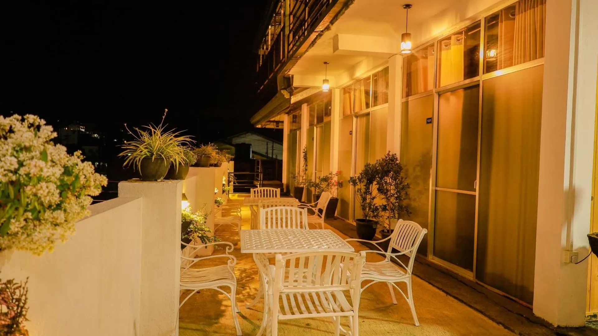 Hotel Natures Nuwaraeliya Nuwara Eliya